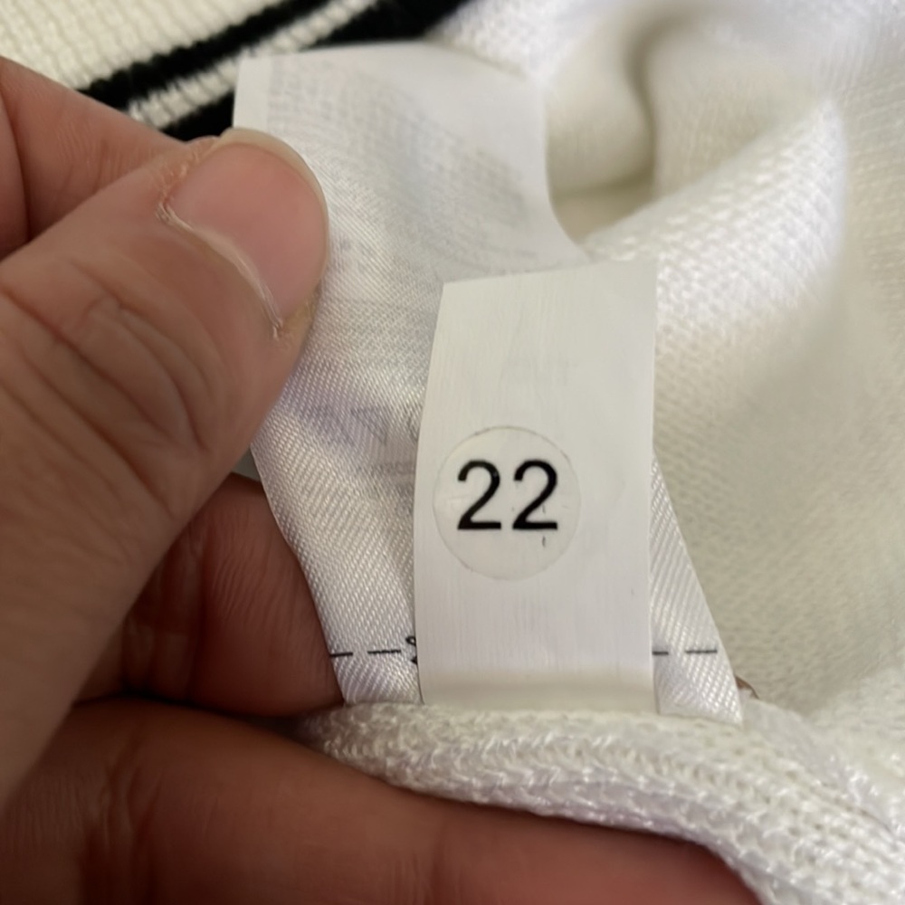 Banana Republic Knit Tank Top - Picture 11 of 11